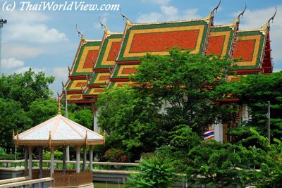 Wat Srisa Thong - วัดศรีษะทอง