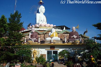 Buddha statue