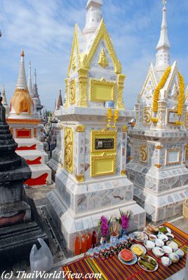 Buddhist cemetary