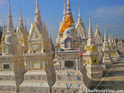 Buddhist cemetary