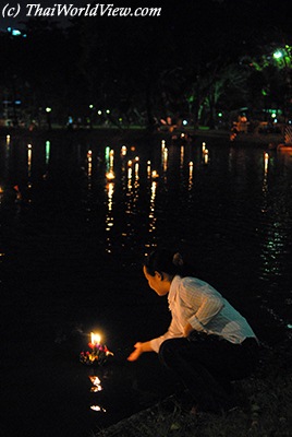 Launch the Krathong