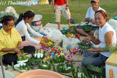 Loy Krathong