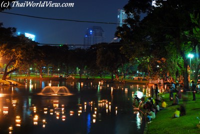 Loy Krathong