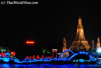 Loy Krathong