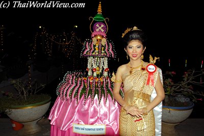 Miss Loy Krathong contest