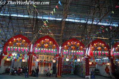 Inside large temporary main structure