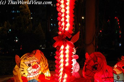 Decorative lanterns