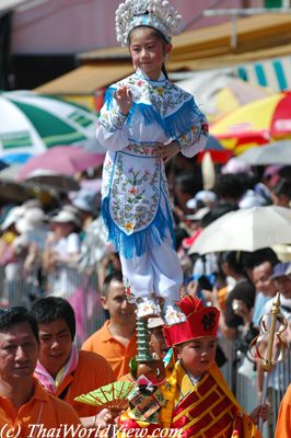 Cheung Chau bun festival