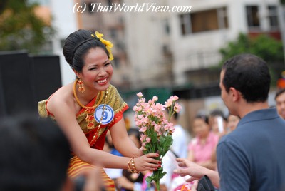 Love declaration on Loy Krathong day