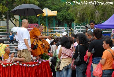 Loy Krathong festival