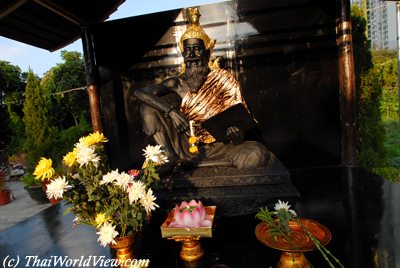 Loy Krathong festival