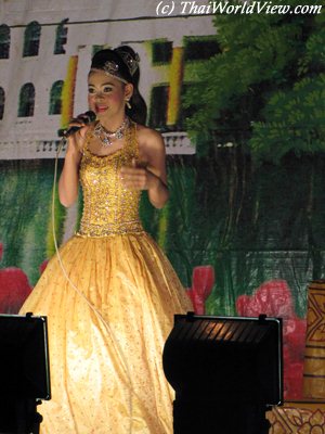 Likay performance