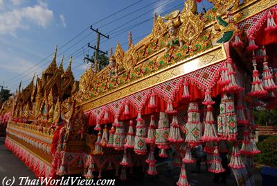 Procession floats