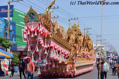 Procession floats