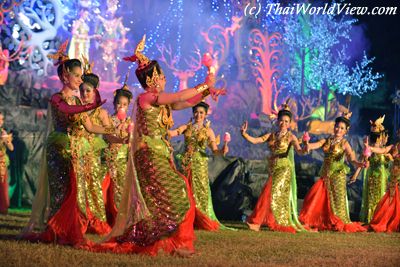 Naga Fireballs festival in Nong Khai