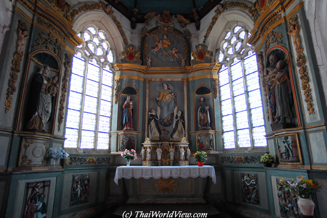 High Altar - Rumengol