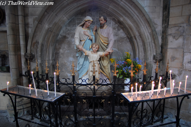 Beautiful carvings - Saint-Pol-de-Léon