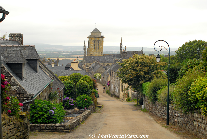 Old village - Locronan