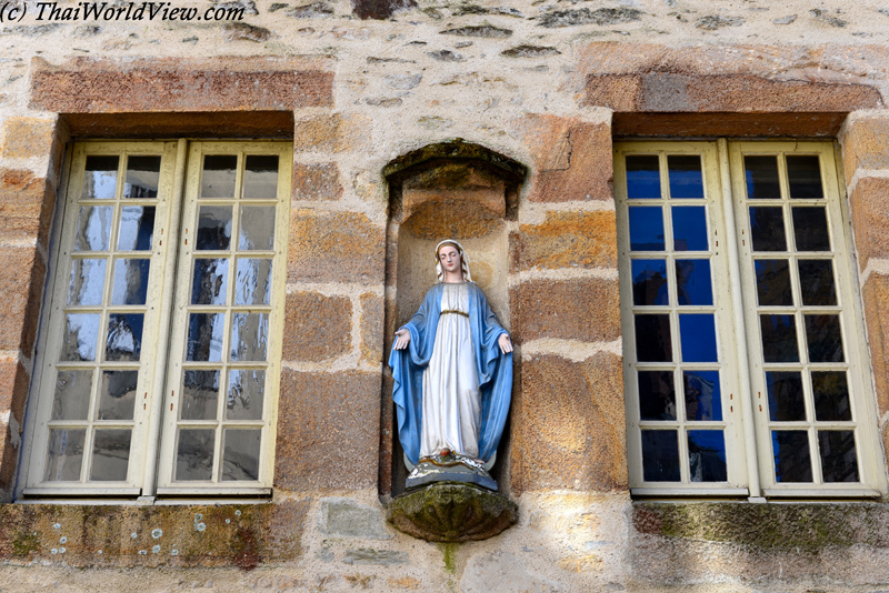 Virgin Mary - Landerneau