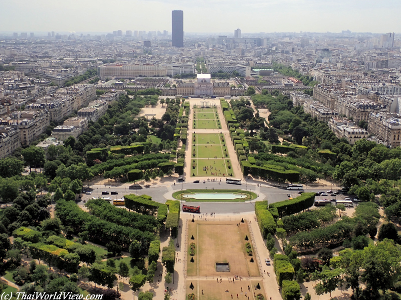 Eiffel Tower - Paris