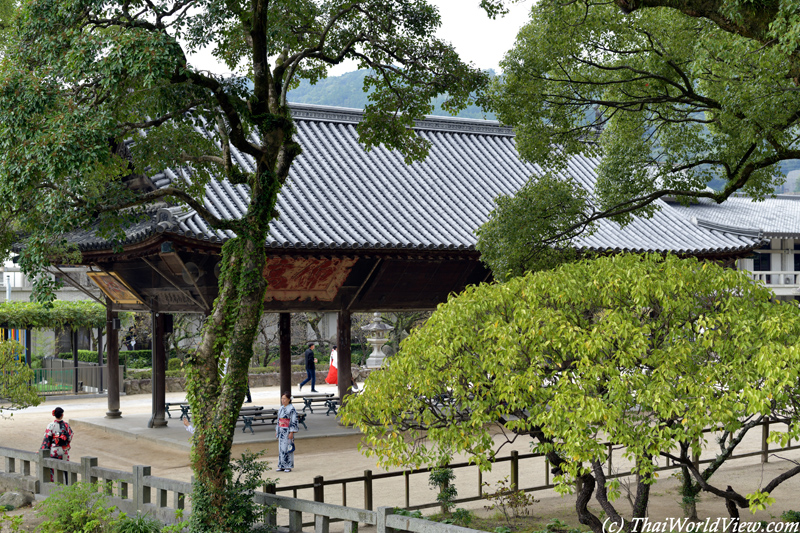 Dazaifu Tenmangū - Dazaifu