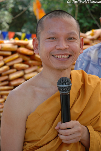 Smiling monk - Wat Lam Duan - Nongkhai province