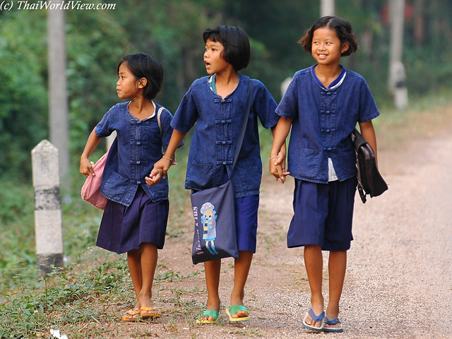 School mates - Tha Bo district - Nongkhai province