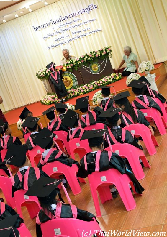 Children - Nakhon Pathom