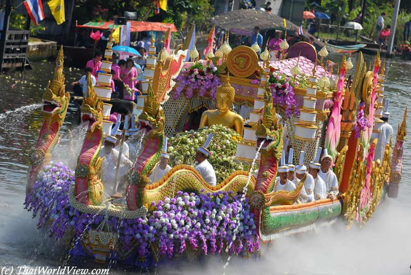 Boat Parade - Bang Phli