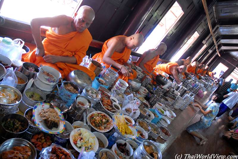 Monks - Nakhon Pathom