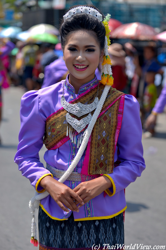 Performer - Yasothon