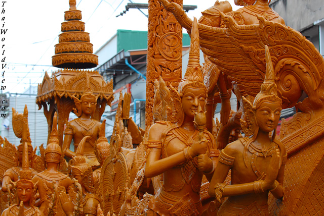 Sculptured candle - Ubon Ratchathani