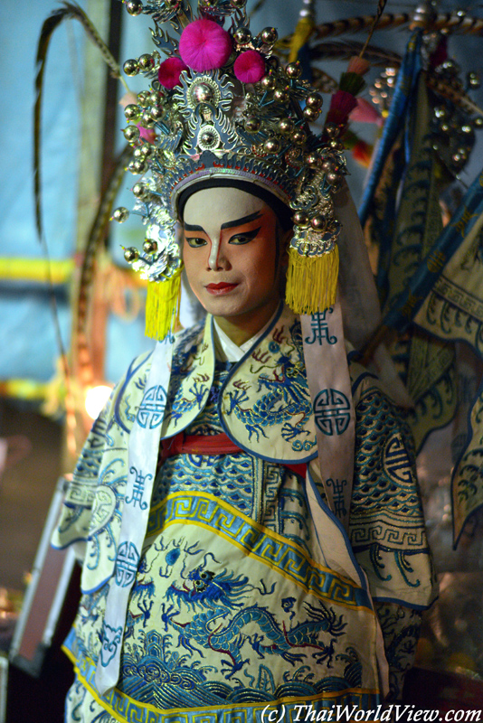 Opera performer - Nakhon Pathom