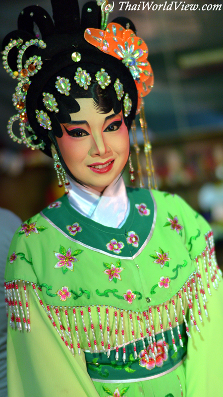 Opera performer - Nakhon Pathom