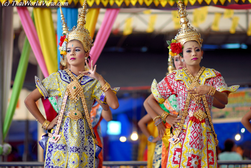 Drama offering - Nakhon Pathom