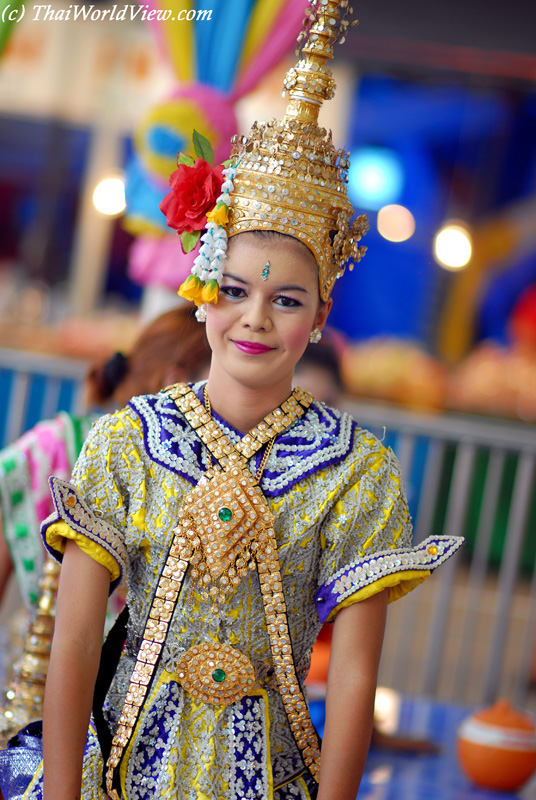 Drama offering - Nakhon Pathom