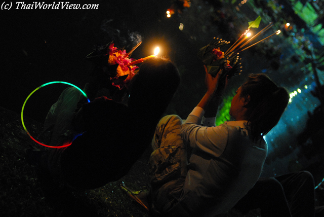 Loi Krathong - Lumpini park