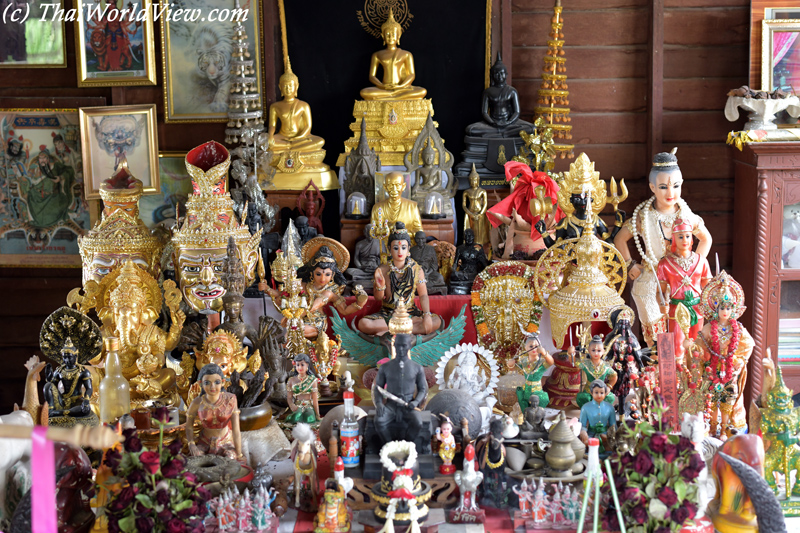 Altar - Nakhon Pathom