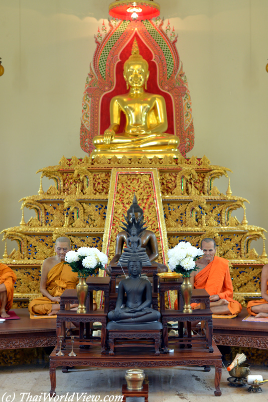 Monks - Nakhon Pathom