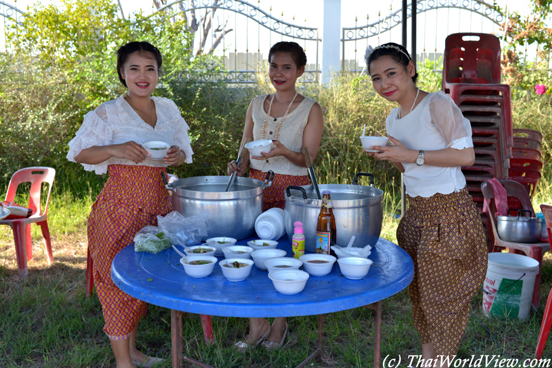 Free food - Nakhon Pathom