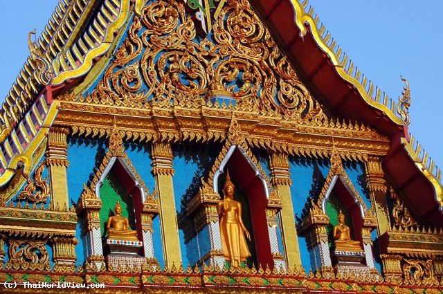 Thai temple detail - Wat Nam Mong - Nongkhai province