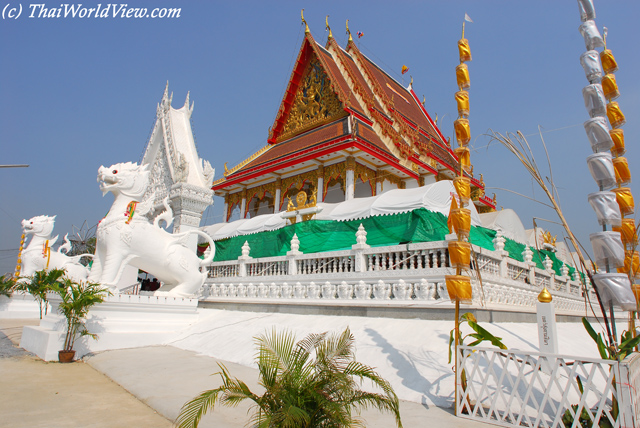 Wat Don Kanak - Nakhon Pathom