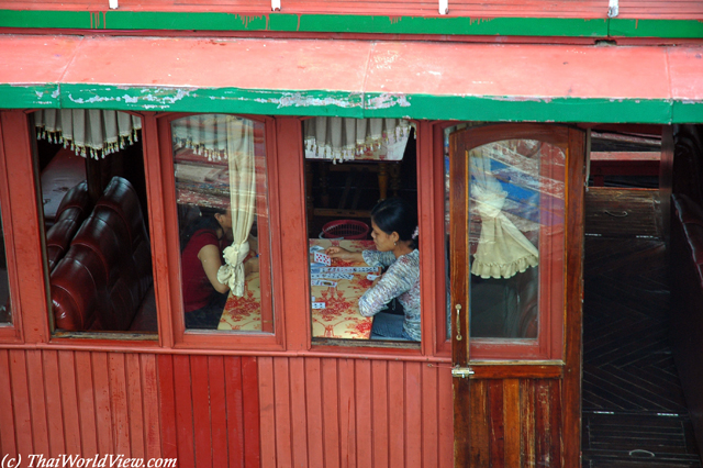 Playing cards - Halong Bay