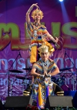 Manorah dancers