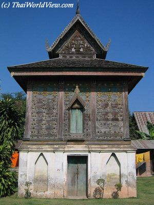 Buddhist library