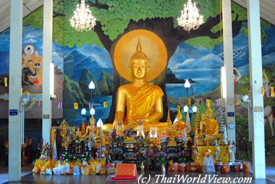 Buddha statue - Ubon Ratchathani