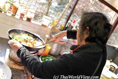 Thai food offering