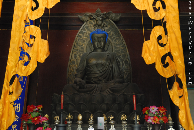 Buddha statue - Beijing
