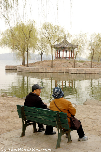Loving couple - Beijing