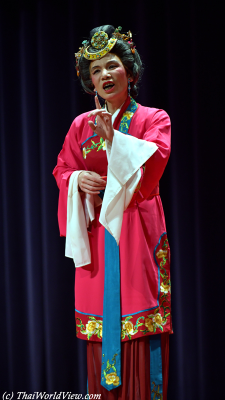 Cantonese Opera - Kowloon Tong